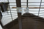 Cage à oiseaux XL métal angle – Image 3